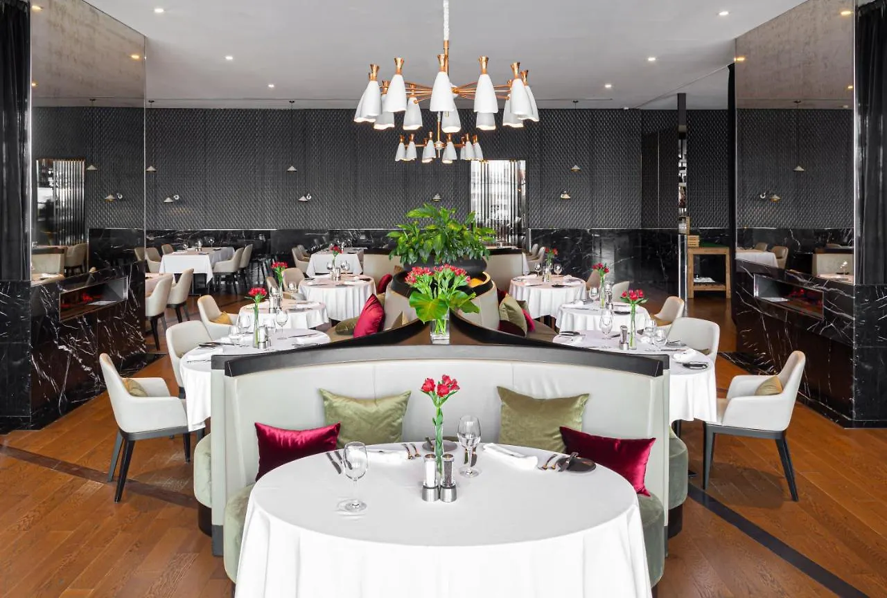 Doubletree By Hilton Minsk Hotel