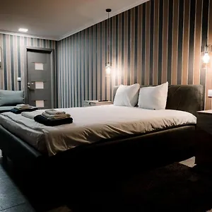 https://mavie-apartment-boutique.bucharesthotelsnow.com