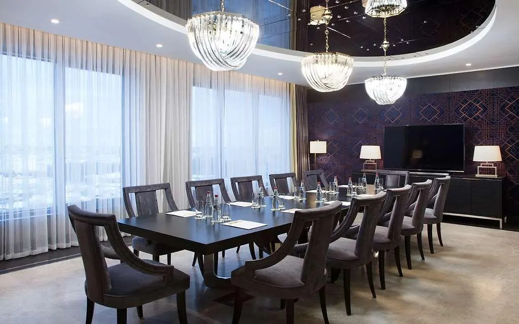 Doubletree By Hilton Minsk Hotel